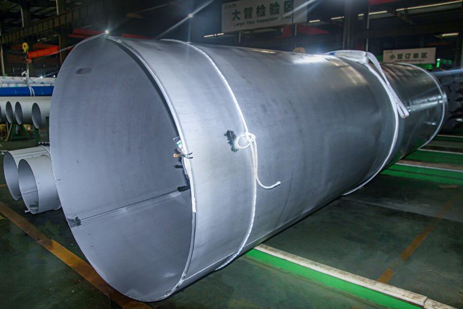 Super duplex stainless steel ASTM A790 welded tubing in warehouse