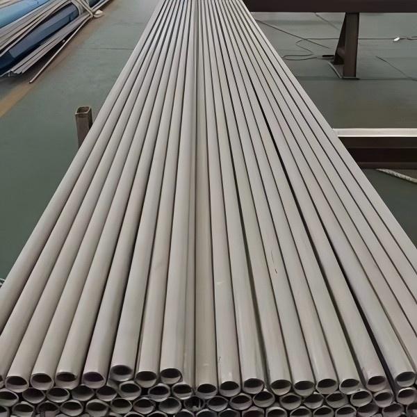 Stainless Steel Pipes for Marine Applications: The Backbone of Modern Shipbuilding and Offshore Engineering